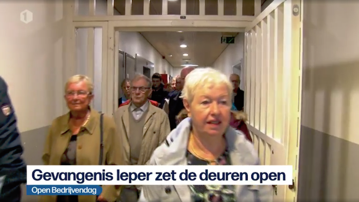 Gevangenen ontsnappen op hun gemak
